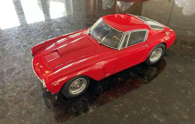 Iconic Auctioneers | CMC 1:18th Scale Ferrari 250 GT Berlinetta
