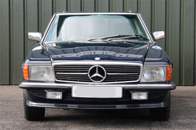 1987 Mercedes-Benz 300 SL (R107)-Auction Lot