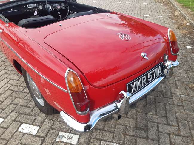 1963 MG B Pull Handle Roadster