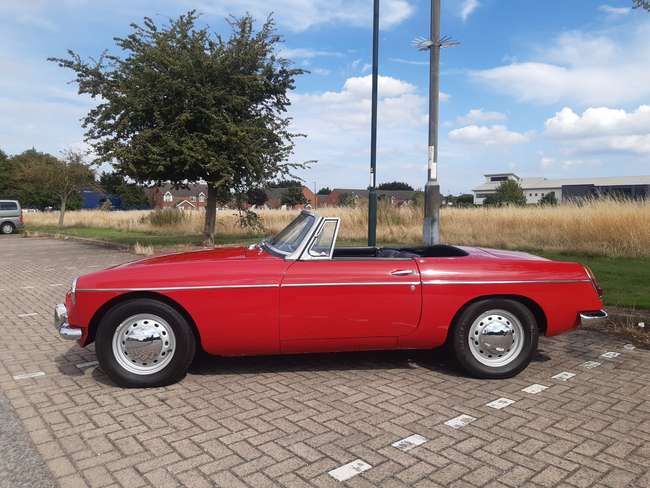 1963 MG B Pull Handle Roadster
