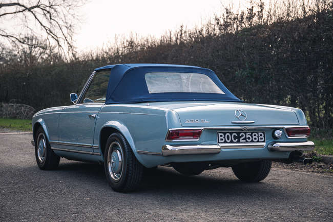 1963 Mercedes-Benz 230SL (W113)-Sold