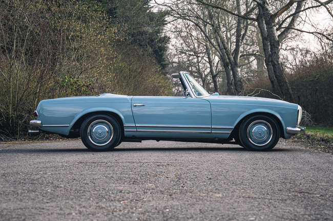 1963 Mercedes-Benz 230SL (W113)-Sold