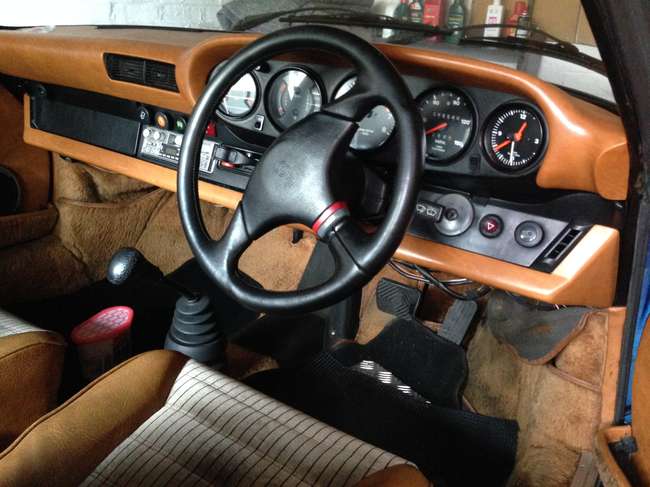 1976 Porsche 911 2.7 Carrera Targa-Sold