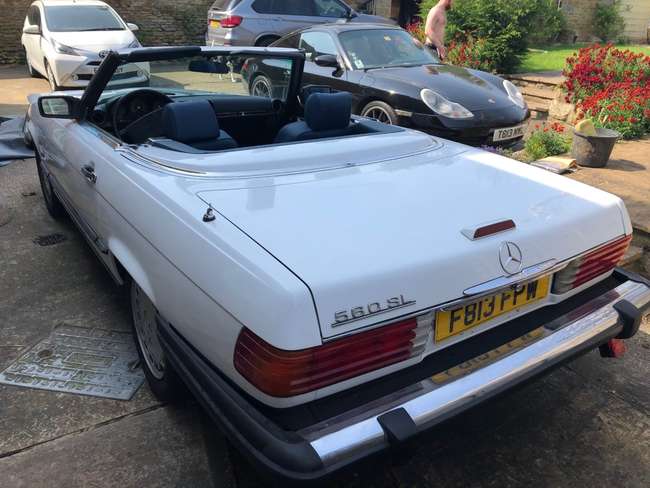 1989 Mercedes-Benz 560SL (R107)-Sold