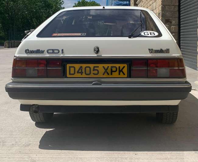 1986 Vauxhall Cavalier 2.0 CDi-Sold