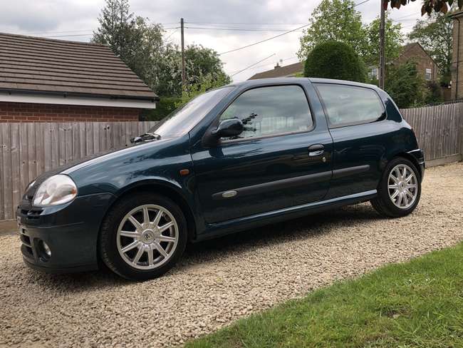 2001 Renault Clio 172 Exclusive-Sold