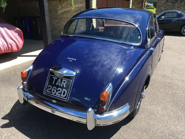 1966 Jaguar Mk2 3.8 Manual O/D-Auction Lot