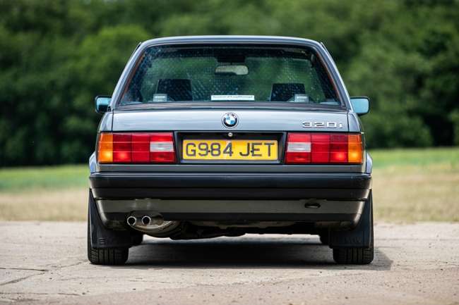 1989 BMW 320i SE (E30)-Auction Lot