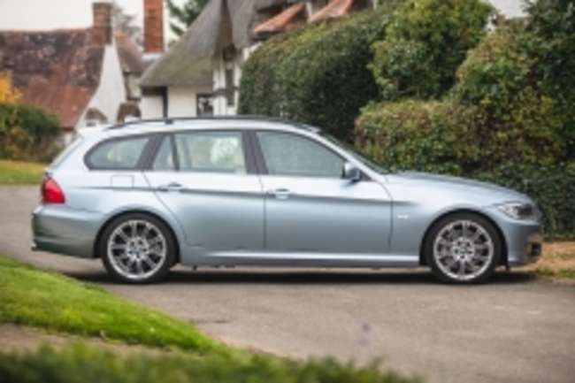 2009 BMW 335i (E91) Touring Individual-Auction Lot