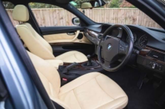 2009 BMW 335i (E91) Touring Individual-Auction Lot