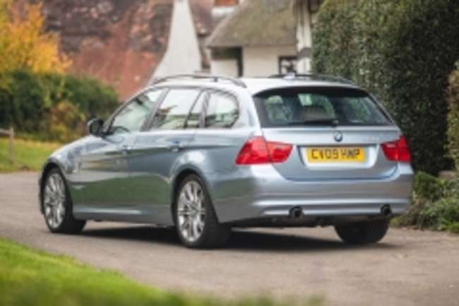 2009 BMW 335i (E91) Touring Individual-Auction Lot