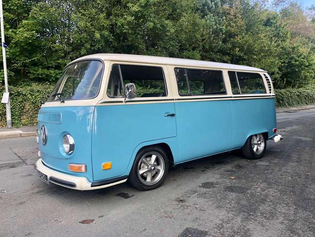 1971 VW T2 Bay Window Camper-Auction Lot