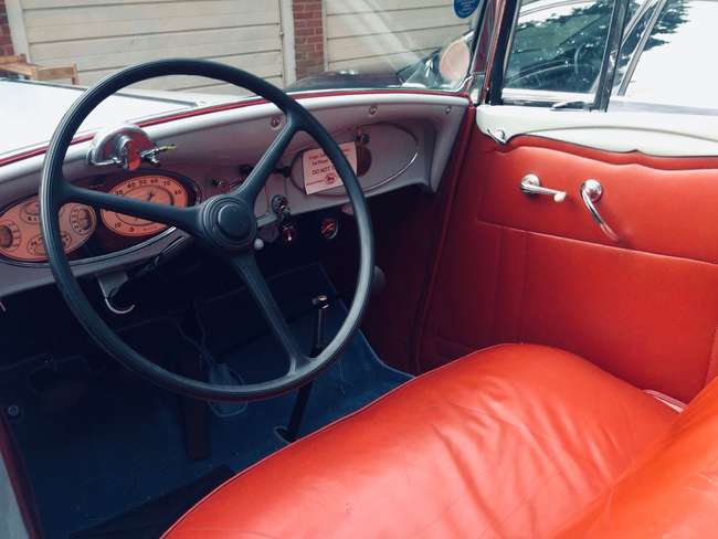 1934 Chrysler Plymouth PE Deluxe  Convertible Coupé-Sold