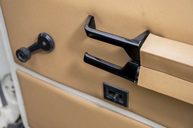 1971 Range Rover Classic 'Suffix A'-Auction Lot