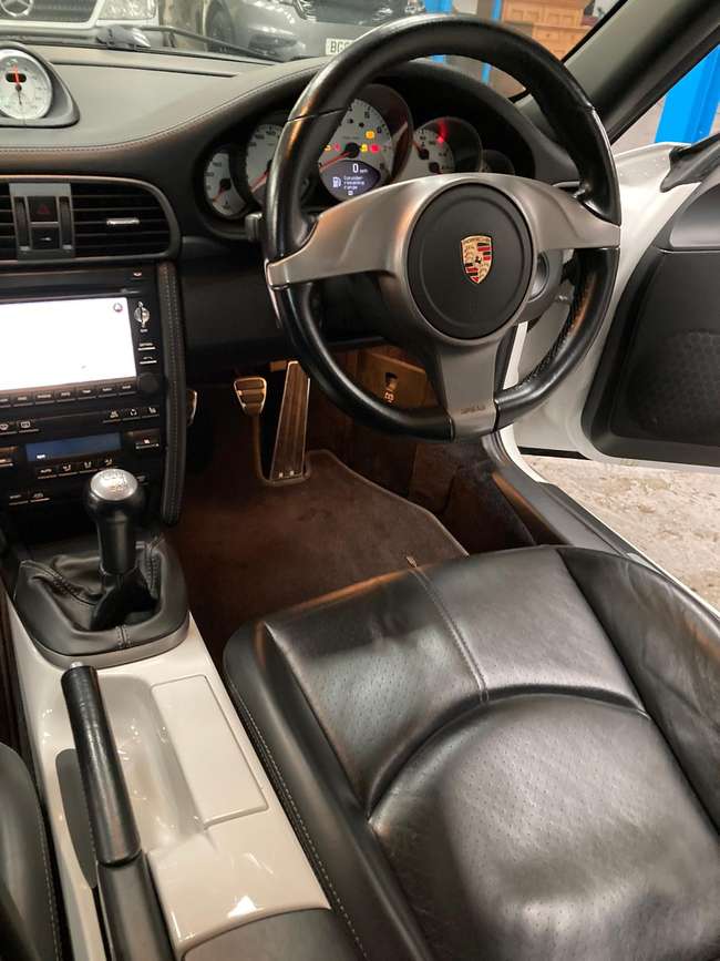 2010 Porsche 911(997.2) 3.6 Carrera 2-Sold