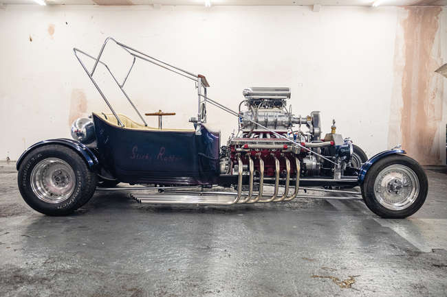 Iconic Auctioneers | 1972 Ford/Jaguar V12-powered Ford T-bucket