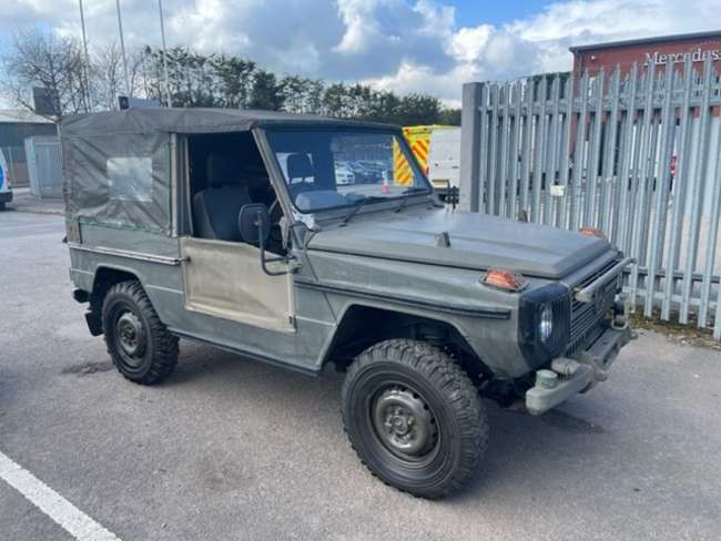 1990 Mercedes-Benz G240 Jeep