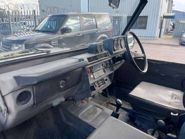1990 Mercedes-Benz G240 Jeep
