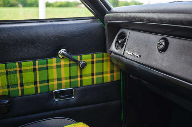 1977 Ford Cortina 3.0S 