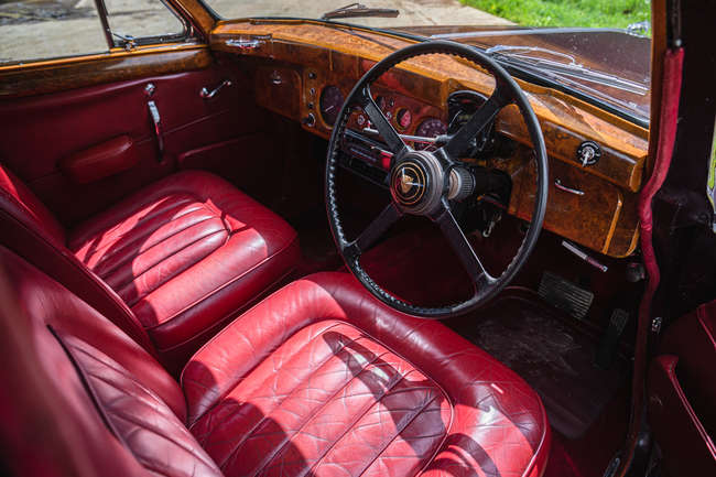 1959 Jaguar Mk IX 3.8