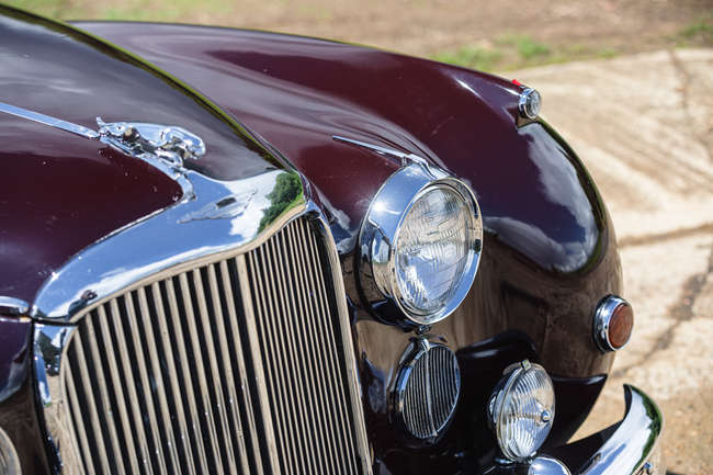 1959 Jaguar Mk IX 3.8