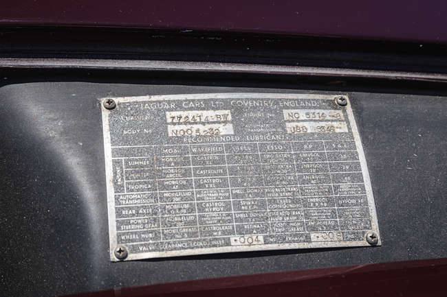 1959 Jaguar Mk IX 3.8