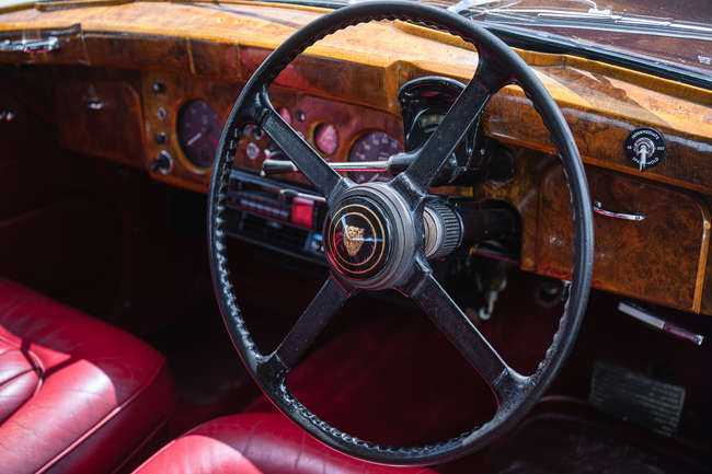 1959 Jaguar Mk IX 3.8
