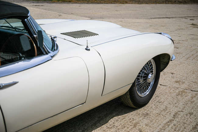 1970 Jaguar E-Type S2 Roadster