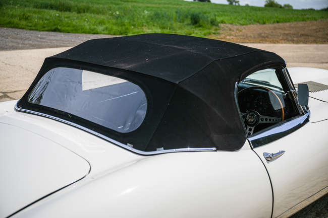 1970 Jaguar E-Type S2 Roadster