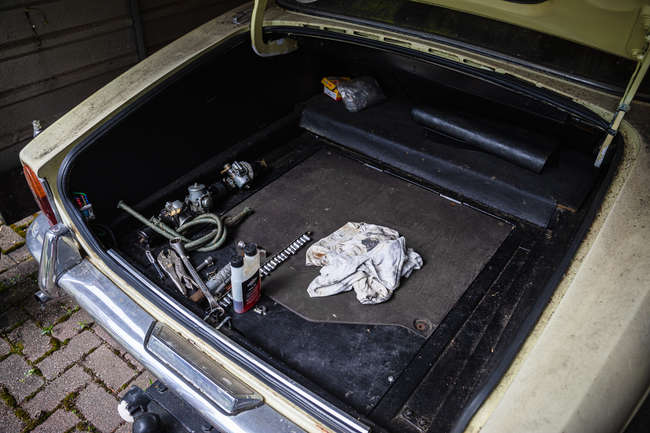 1971 Jaguar XJ6 4.2 Saloon