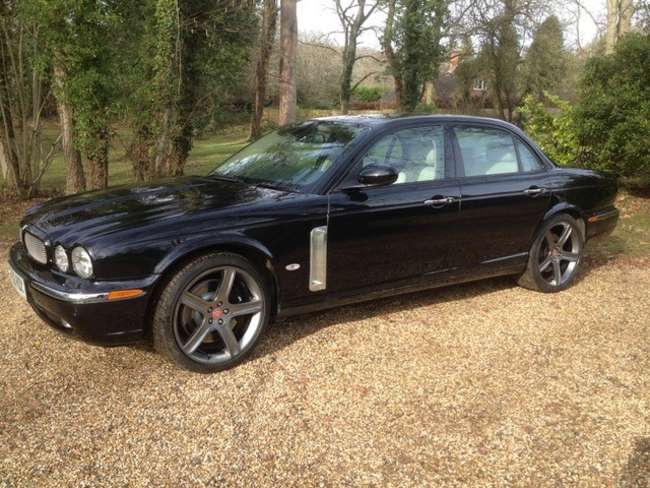 2006 Jaguar XJR Portfolio