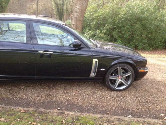 2006 Jaguar XJR Portfolio
