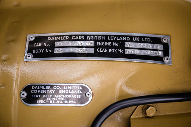 1974 Daimler Sovereign 4.2-Litre Series 2