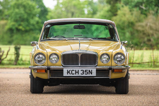 1974 Daimler Sovereign 4.2-Litre Series 2