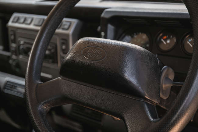 2006 Land Rover Defender 90 XS TD5 Station Wagon