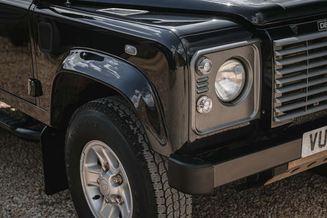 2006 Land Rover Defender 90 XS TD5 Station Wagon