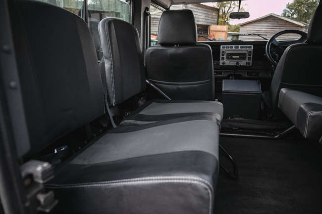 2006 Land Rover Defender 90 XS TD5 Station Wagon