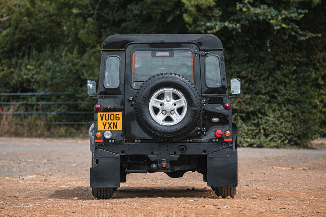 2006 Land Rover Defender 90 XS TD5 Station Wagon