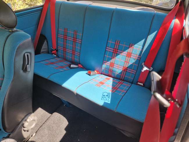 1995 Rover Mini Sidewalk