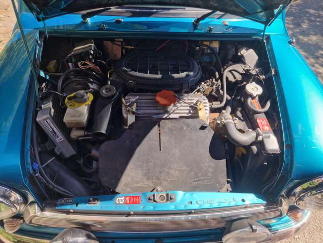 1995 Rover Mini Sidewalk