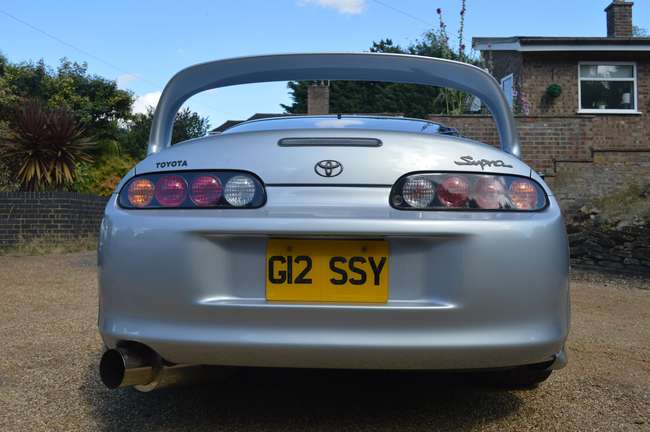 1993 Toyota Supra Twin Turbo A80 (6-speed Manual)