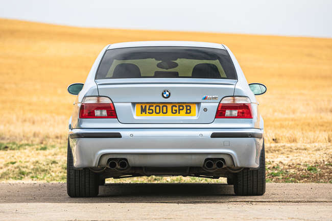 2001 BMW M5 (E39)