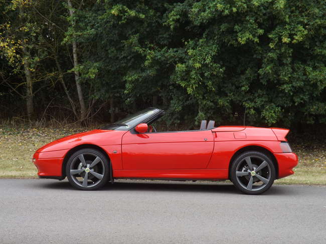 1991 Lotus Elan (M100) Turbo SE
