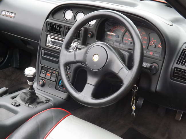 1991 Lotus Elan (M100) Turbo SE