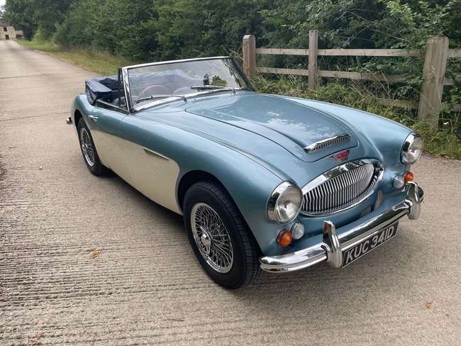 1966 Austin-Healey 3000 Mk 3 Phase II (BJ8)