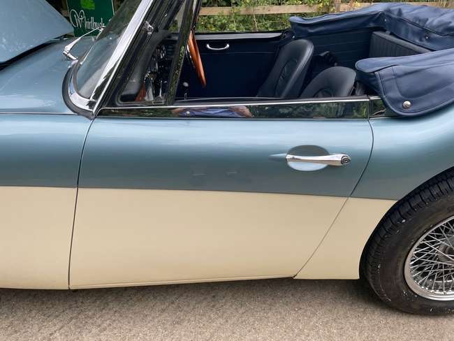 1966 Austin-Healey 3000 Mk 3 Phase II (BJ8)