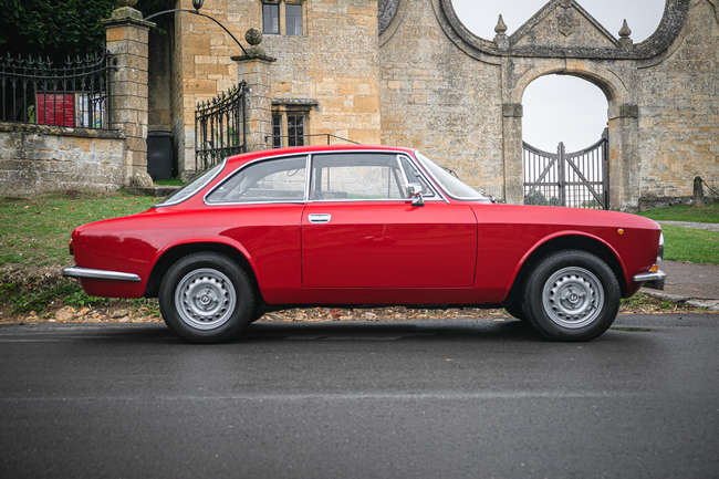 1976 Alfa Romeo GT 1600 Junior (Tipo 105) Coupé