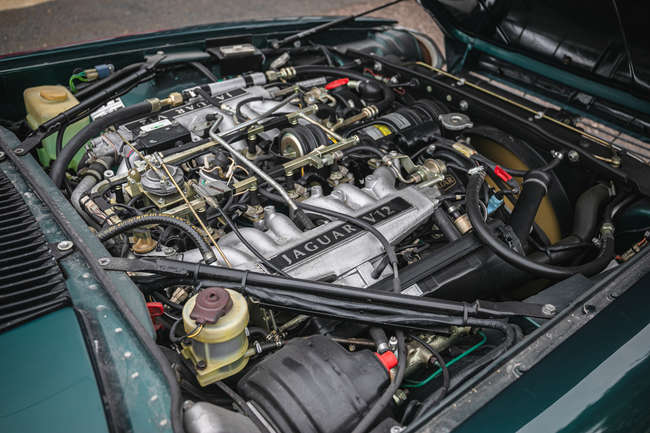 1982 Jaguar XJ-S HE 5.3-Litre V12 Coupé