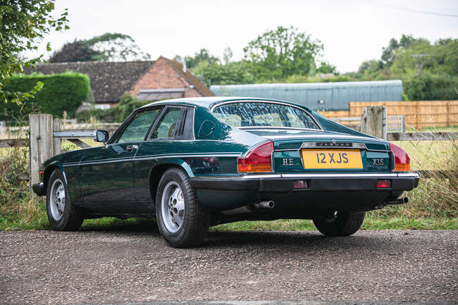 1982 Jaguar XJ-S HE 5.3-Litre V12 Coupé