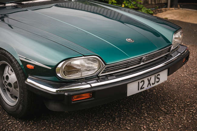 1982 Jaguar XJ-S HE 5.3-Litre V12 Coupé